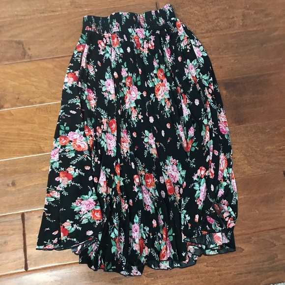 Floral XS skirt - Picture 1 of 1